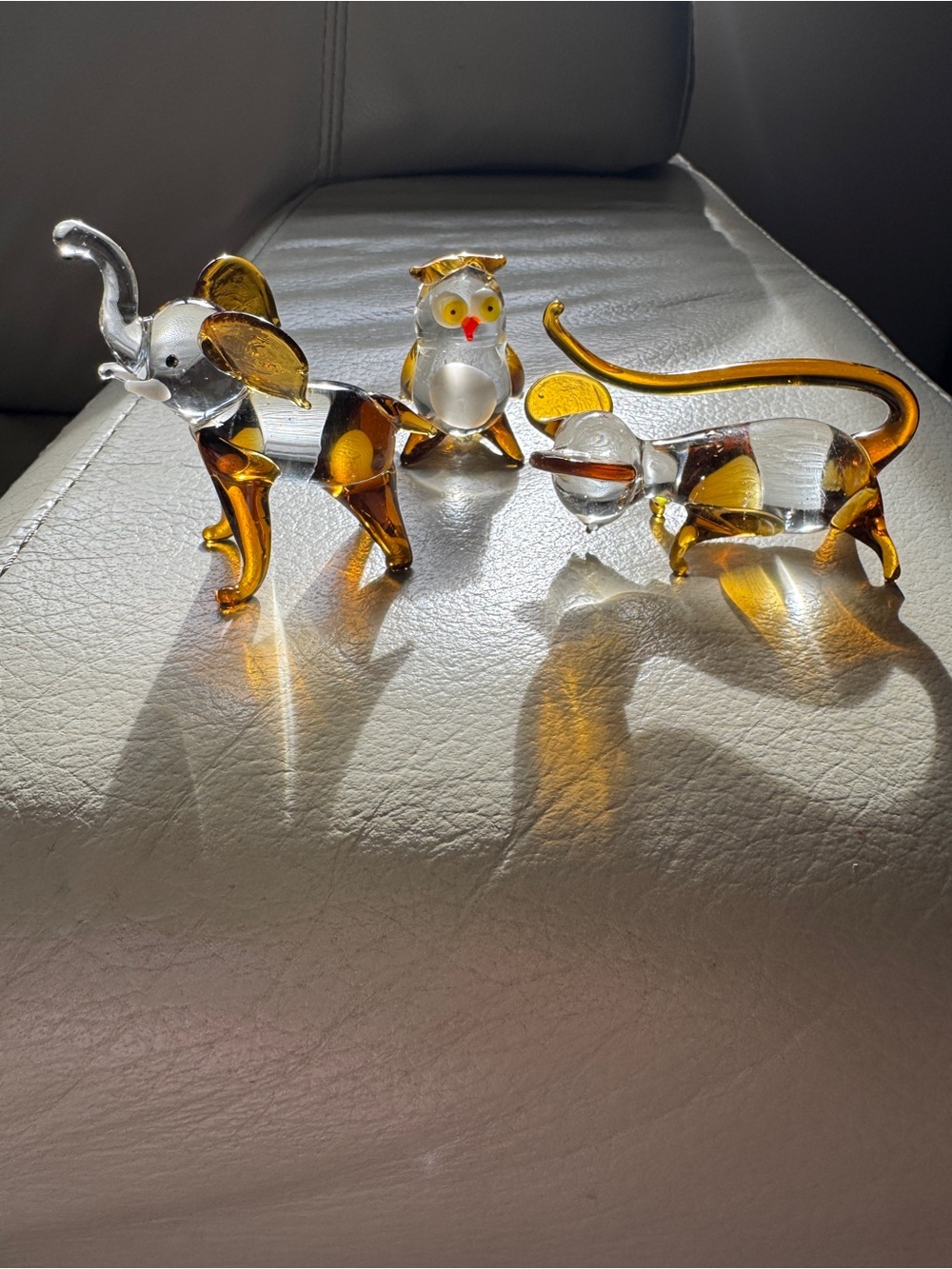 Mini’s Art Glass Animal Figurine Set of 3 elephant, owl & Mouse